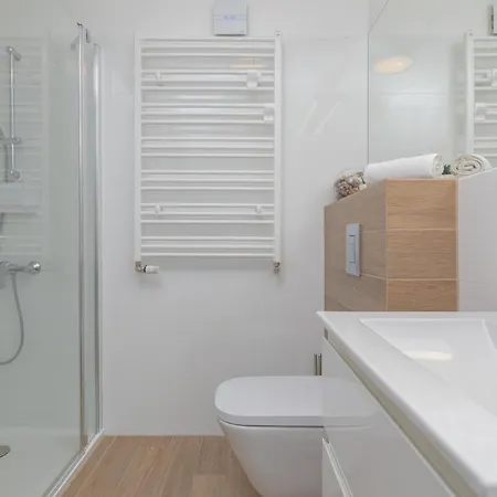 Osiedle Feniks Kolobrzeg By Noclegi Renters Exterior photo